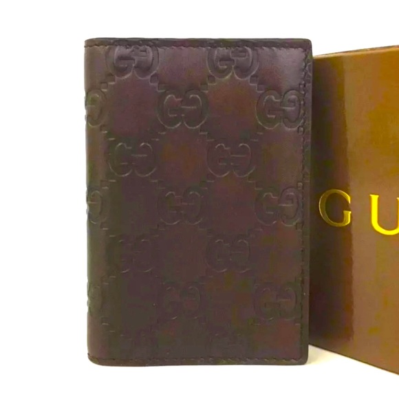 Authentic NWOT- GUCCI Ssima GG Logo Leather
Card Case - all inclusion - Picture 1 of 6